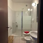 Gezellig Met Gedeeltelijk Meerzicht * Аккуазериа