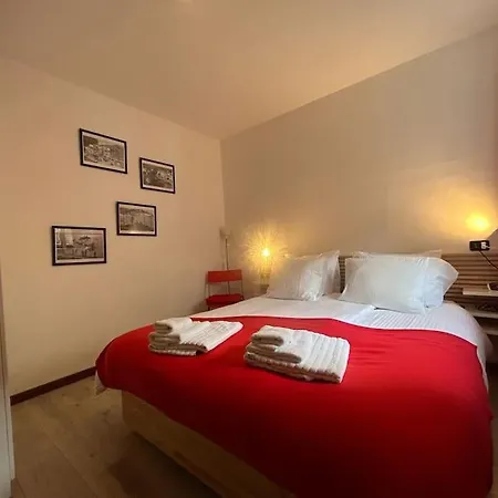 Apartamento Gezellig Met Gedeeltelijk Meerzicht Acquaseria