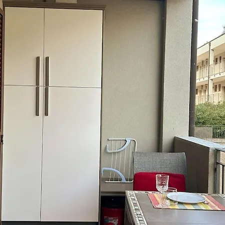 Gezellig Met Gedeeltelijk Meerzicht Apartamento Acquaseria