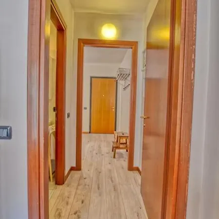 Apartamento Gezellig Met Gedeeltelijk Meerzicht