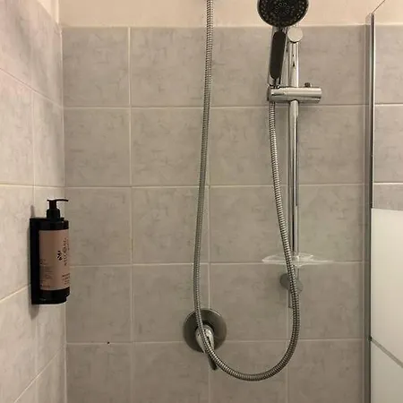 Gezellig Met Gedeeltelijk Meerzicht Apartament Acquaseria